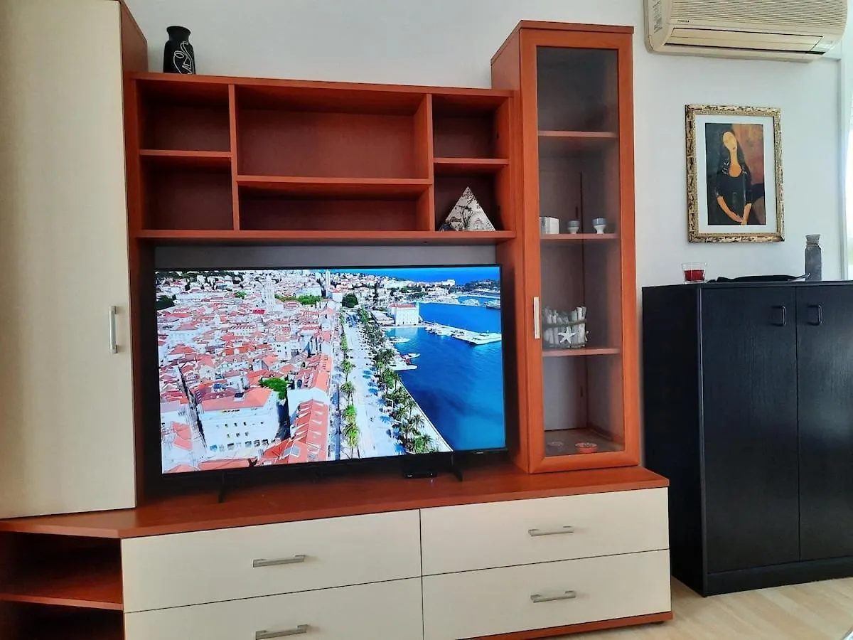 Apartment Nia Apartment, Split